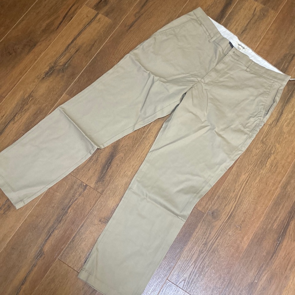 NWT men’s GoodThreads slim fit chino khaki pants size 34 x 32
